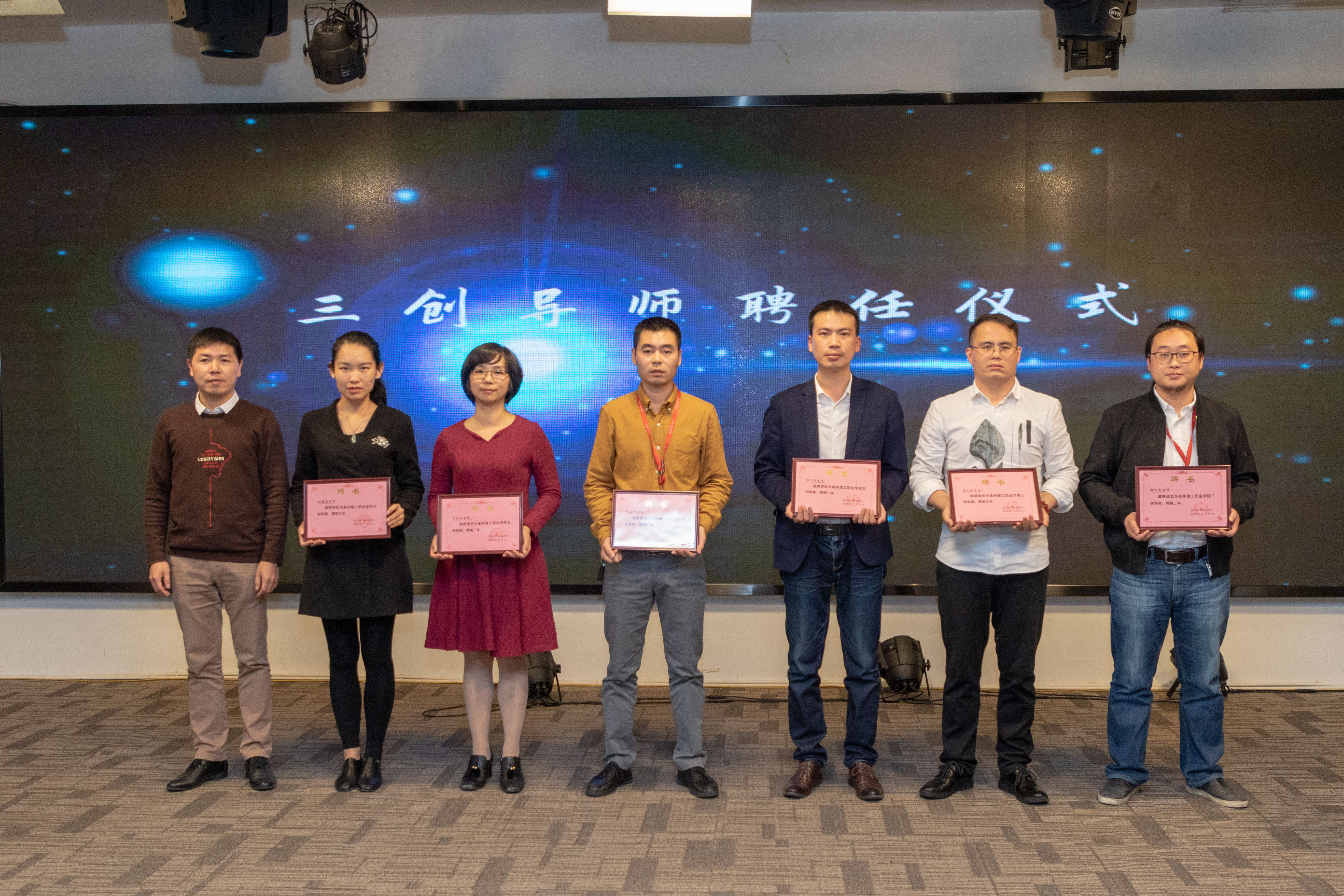 163A6400.jpg 163A6400.jpg